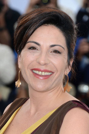 Loredana Simioli in Glue