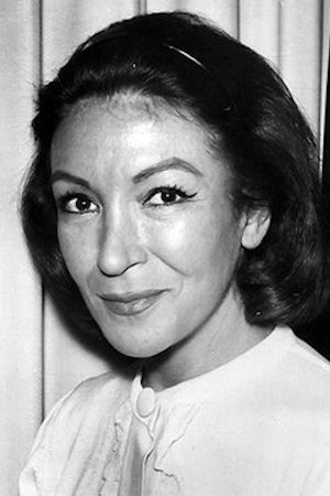 Bertha Moss in Conserje en condominio
