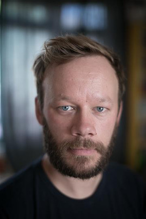 Felix Hayes in National Theatre Live: Peter Pan