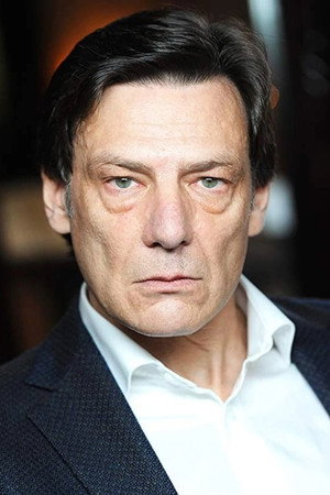 Toby Eddington in Mechanic  Resurrection
