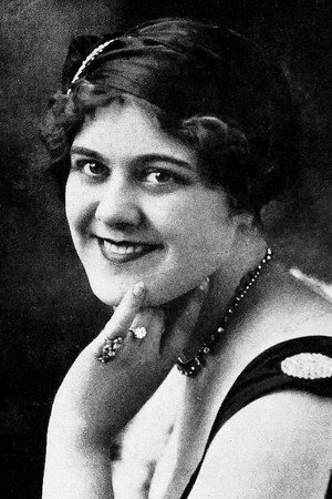 Phyllis Gordon in The Werewolf