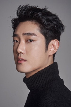 Yoo Tae-joo in Escape