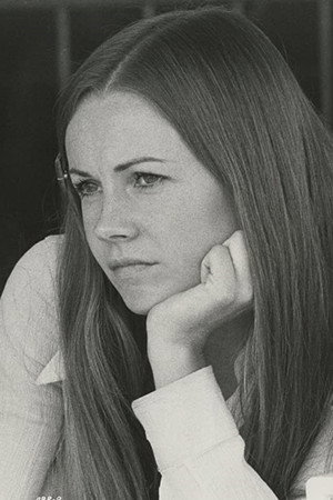 Dianne Hull in Haywire