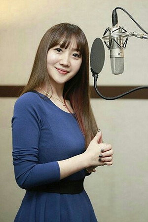 Kang Shi-hyun in Beauty Water