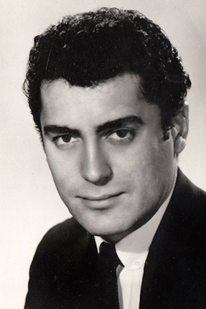Tunç Okan in Farewell Kiss