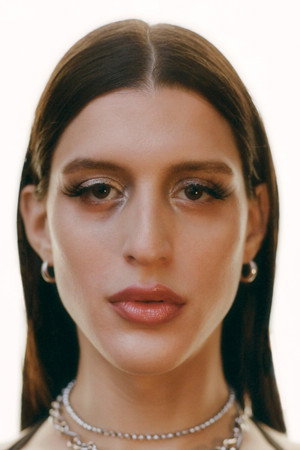 Arca in XXXXX Livestream