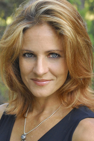 Jessica Steen in Smart House