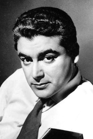 Alberto Farnese in Nefertiti, Queen of the Nile