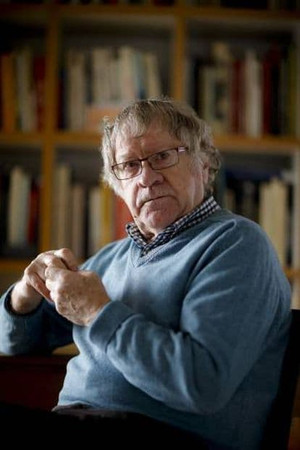 Ian Gibson in Antonio Machado: los días azules