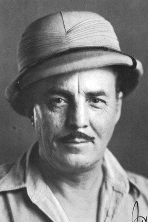 Frank Buck in Bring 'Em Back Alive