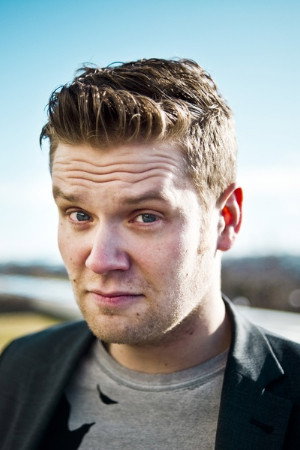 Ari Eldjárn in Áramótaskaup: 2013