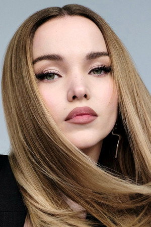 Dove Cameron in Descendants 3