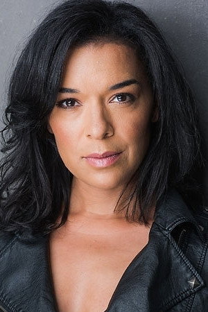 Diahnna Nicole Baxter in West of Hell