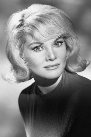 Diane Cilento in Hombre