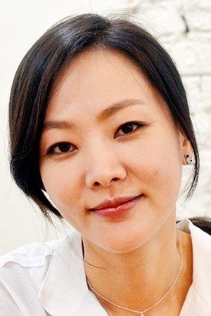 Yoon Ji-hye in Kundo  Age of the Rampant