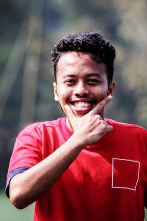 Sakurta Ginting in How Funny (This Country Is)