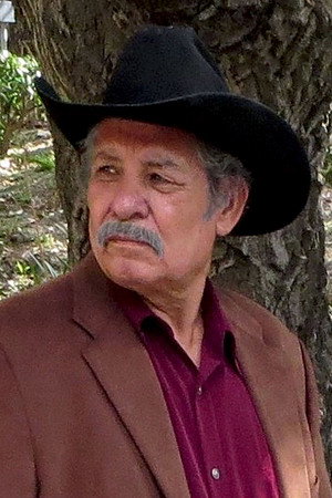 Alberto Pantoja in El Silencio De La Muerte