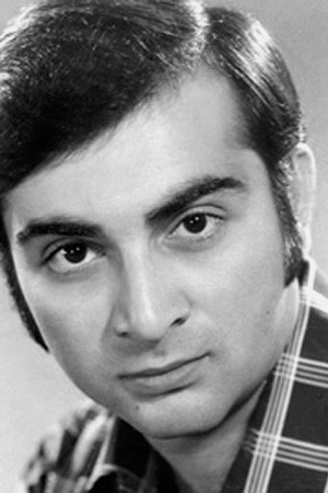 Anvar Hasanov in The Last Night of Childhood