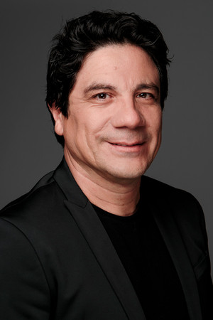 Bruno Odar in Chuzalongo