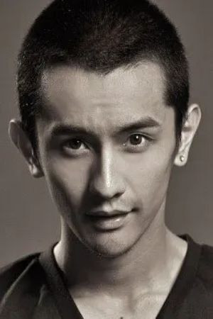 Kang Enhe in Legend of Youli