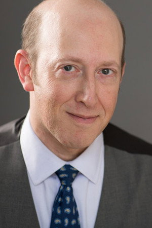Steve Routman in Mothers' Instinct