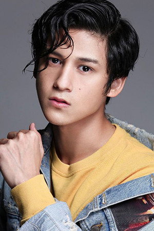Antonio Blanco Jr in Petaka Gunung Welirang