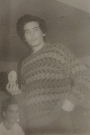 Aiden Smith in Andy Warhol's Anti-Soup Painting