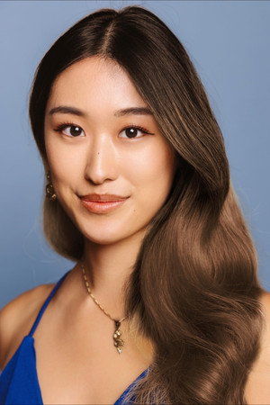 Bianca Zhou in Elias