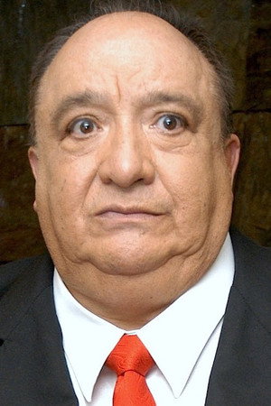 Luis de Alba in Chiflando en la loma