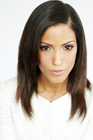 Barbara Mamabolo in 5ive Girls