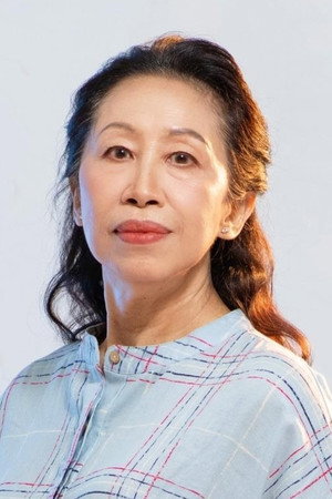 Pearlly Chua in Mother Bhumi