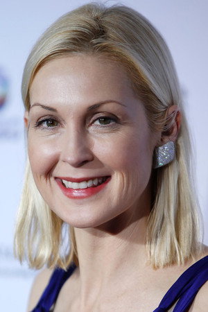 Kelly Rutherford in I Love Trouble