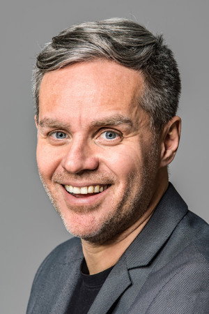 Peter Van De Veire in Chérie