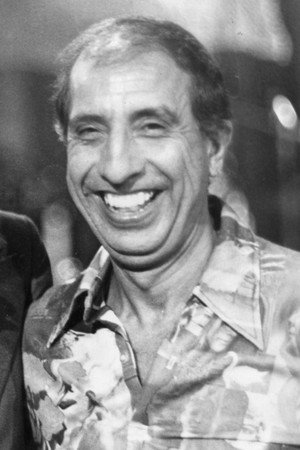 Héctor Lechuga in La casa de las muchachas