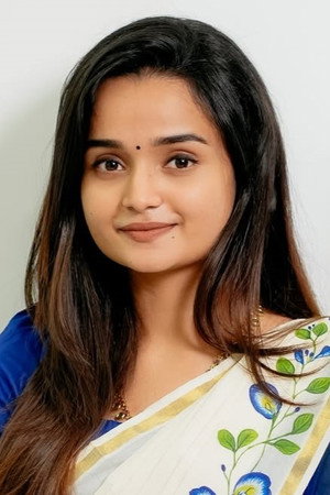 Meenakshi Anoop in Sadrishavakyam 24:29