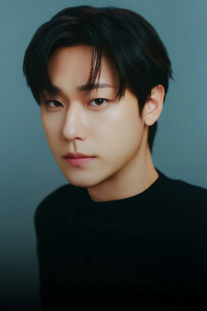 Lee Do-hyun in Exhuma