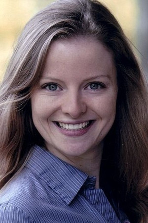 Anna Cummer in My Little Pony: Twinkle Wish Adventure