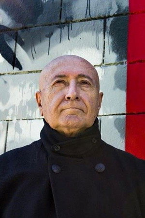 Juan Carlos Olaria in Blurred