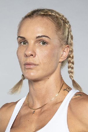 Shannon O'Connell in Brock Jarvis vs. Adrian Rodriguez
