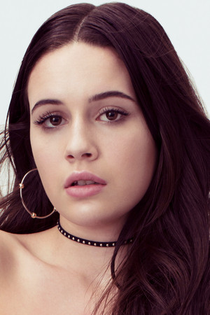 Bea Miller in Yes, Virginia