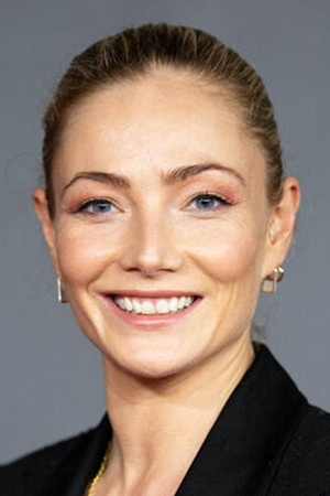 Clara Paget in The Pearl Comb