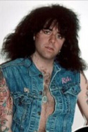 Riki Rachtman in Untitled KROQ Documentary