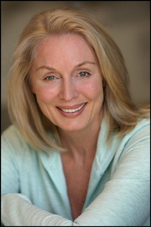 Judith Baldwin in Rescue from Gilligan's Island