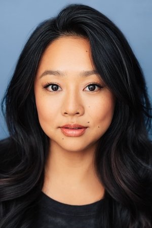 Stephanie Hsu in Steps