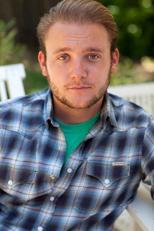 Scott Thomas Reynolds in 3-Headed Shark Attack