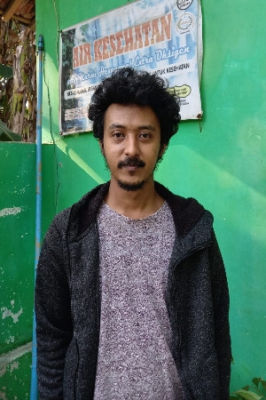 Adha Roi in Sur : Tanah Hijau Gadis Belia