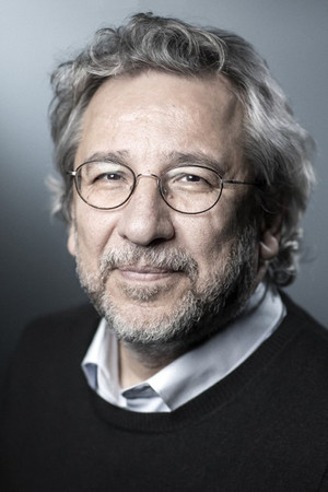 Can Dündar in Karaoğlan: Bir Ecevit Belgeseli