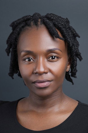 Zethu Dlomo-Mphahlele in Five Fingers for Marseilles