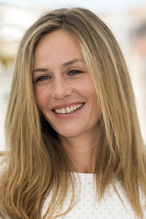 Cécile de France in The Spanish Apartment