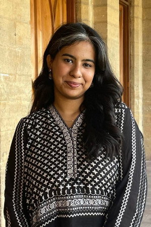 Zara Imran in Somewhere in Between